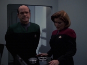 Filename=extant_StarTrek_VOY_7x24-RenaissanceMan_3576.jpg
Filesize=114KiB
Dimensions=1200x900
Date added=Jan 16, 2020 extant_StarTrek_VOY_7x24-RenaissanceMan_3576.jpg
