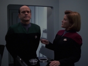 Filename=extant_StarTrek_VOY_7x24-RenaissanceMan_3580.jpg
Filesize=112KiB
Dimensions=1200x900
Date added=Jan 16, 2020 extant_StarTrek_VOY_7x24-RenaissanceMan_3580.jpg