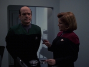 Filename=extant_StarTrek_VOY_7x24-RenaissanceMan_3585.jpg
Filesize=113KiB
Dimensions=1200x900
Date added=Jan 16, 2020 extant_StarTrek_VOY_7x24-RenaissanceMan_3585.jpg