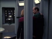 Filename=extant_StarTrek_VOY_7x24-RenaissanceMan_3631.jpg
Filesize=123KiB
Dimensions=1200x900
Date added=Jan 16, 2020 extant_StarTrek_VOY_7x24-RenaissanceMan_3631.jpg
