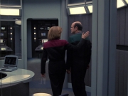 Filename=extant_StarTrek_VOY_7x24-RenaissanceMan_3634.jpg
Filesize=144KiB
Dimensions=1200x900
Date added=Jan 16, 2020 extant_StarTrek_VOY_7x24-RenaissanceMan_3634.jpg