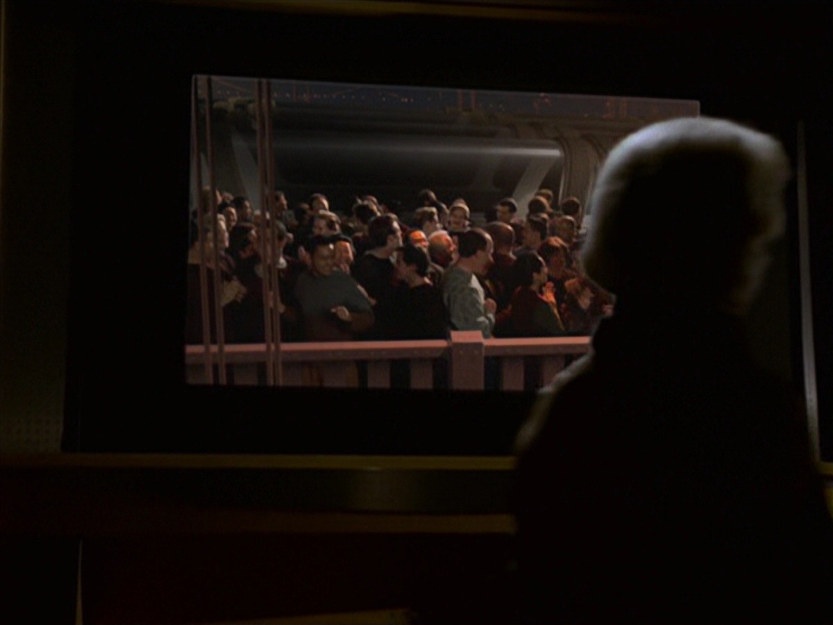 extant_StarTrek_VOY_7x25_7x26-Endgame_0040.jpg