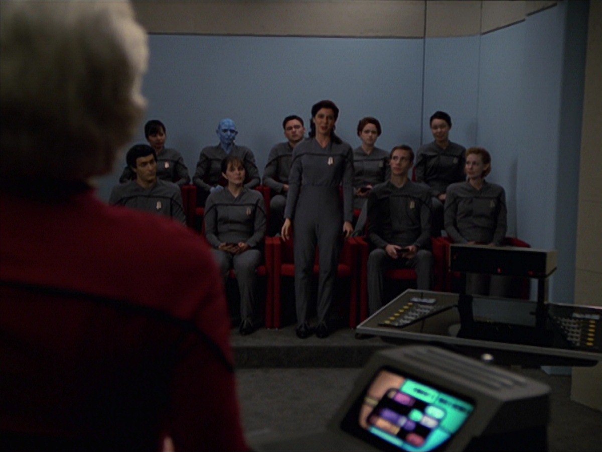 extant_StarTrek_VOY_7x25_7x26-Endgame_0654.jpg