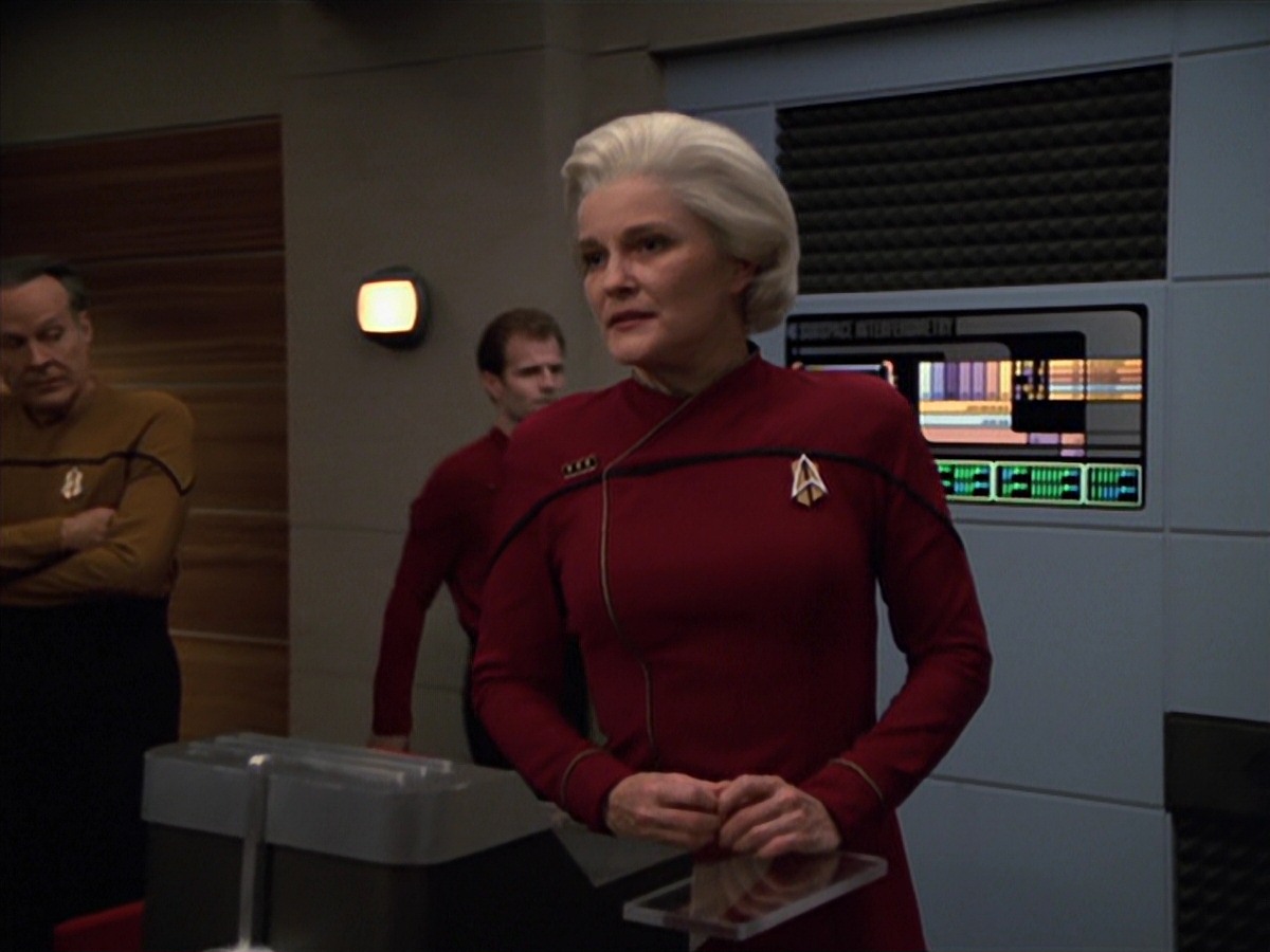 extant_StarTrek_VOY_7x25_7x26-Endgame_0680.jpg