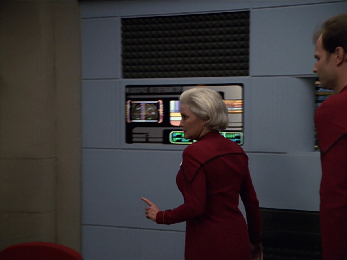 extant_StarTrek_VOY_7x25_7x26-Endgame_0690.jpg