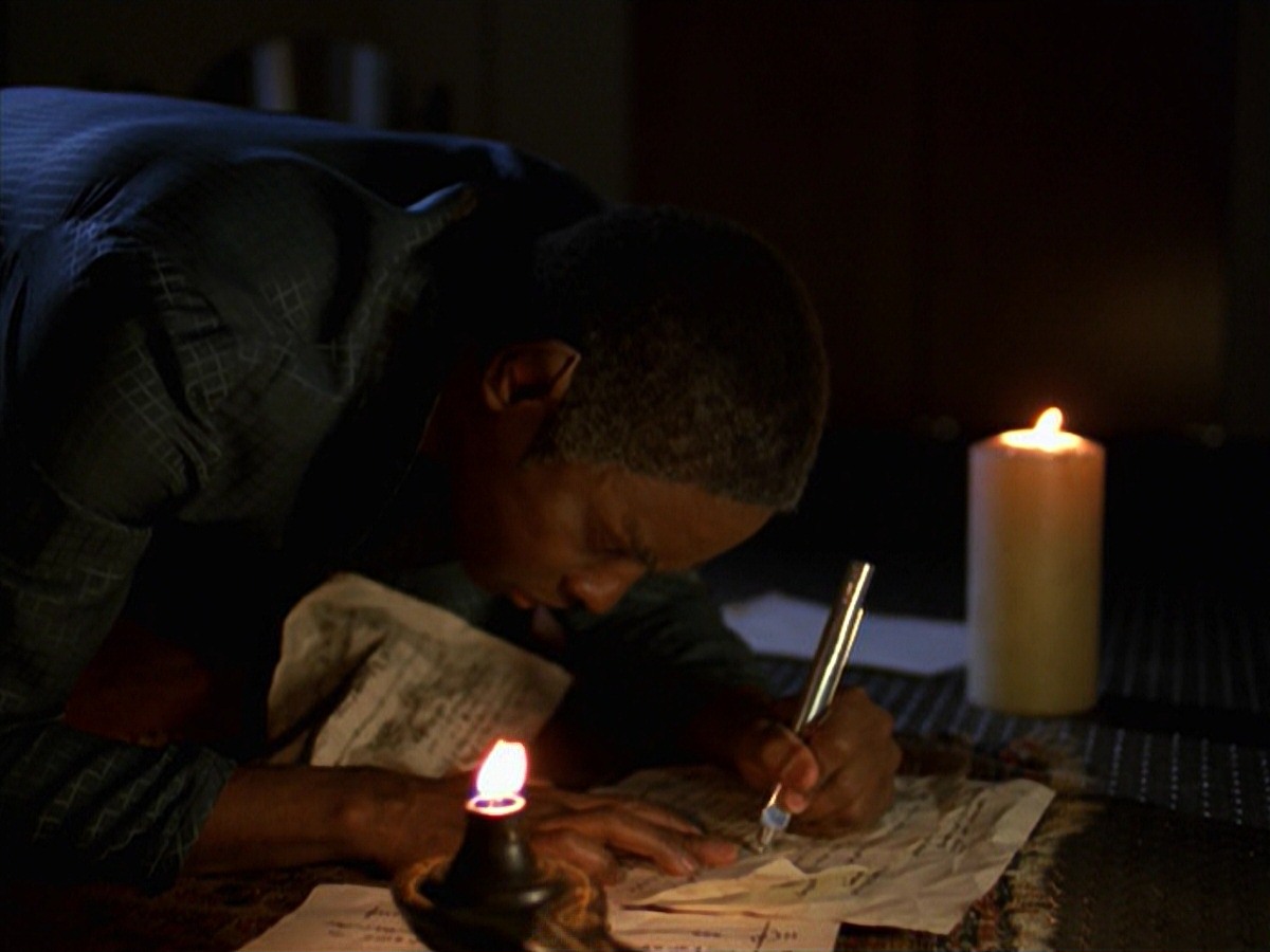 extant_StarTrek_VOY_7x25_7x26-Endgame_0830.jpg