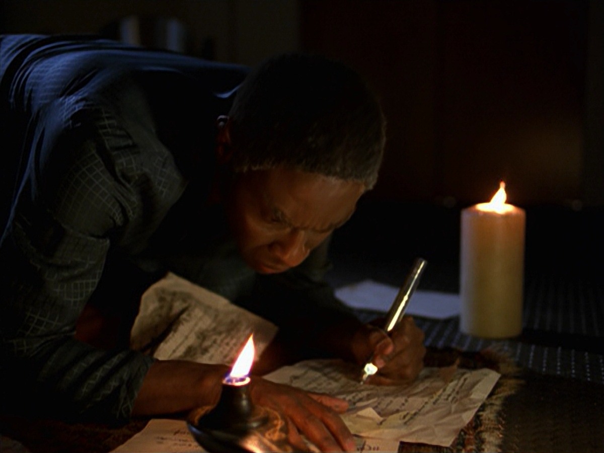 extant_StarTrek_VOY_7x25_7x26-Endgame_0838.jpg