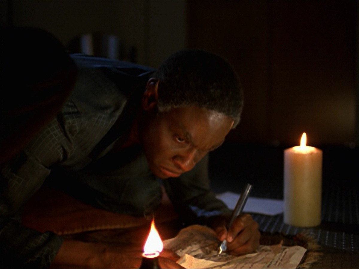 extant_StarTrek_VOY_7x25_7x26-Endgame_0886.jpg