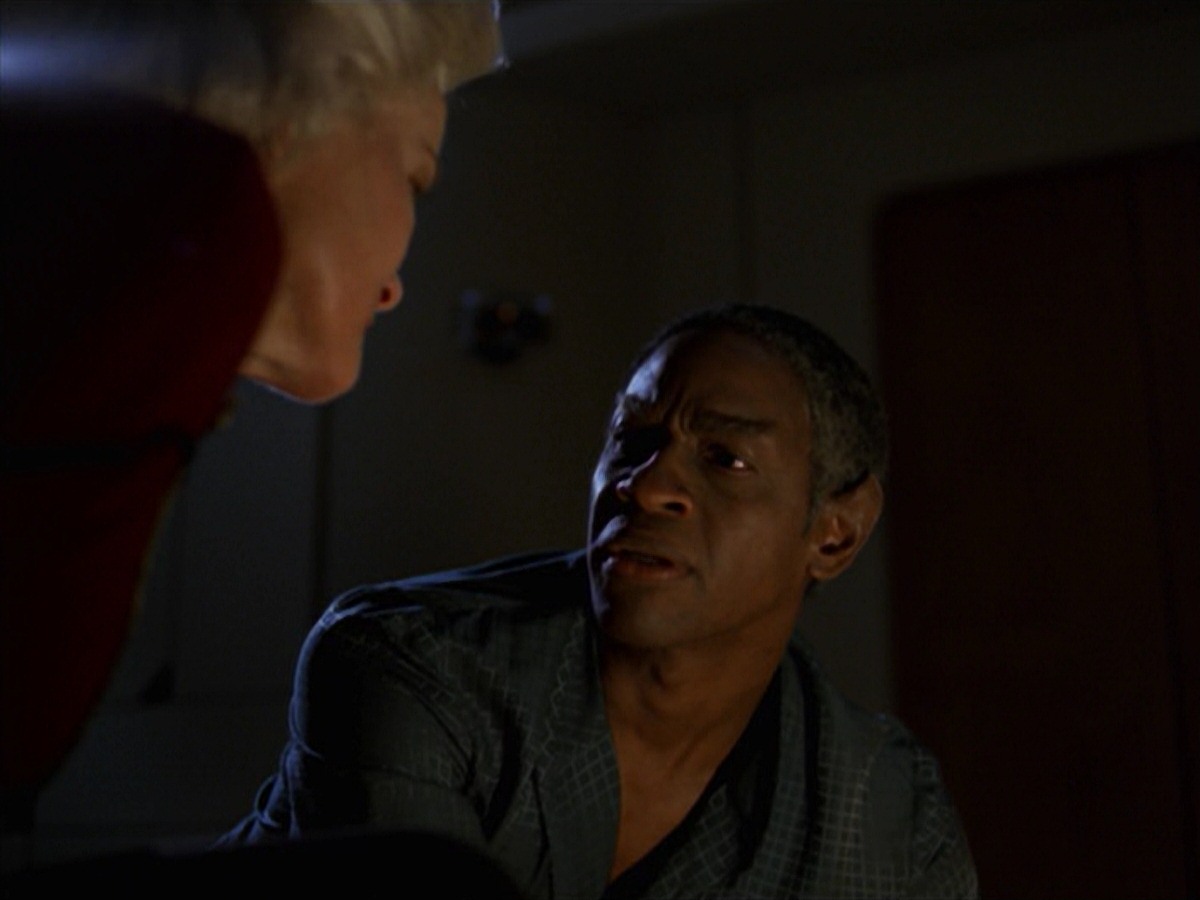 extant_StarTrek_VOY_7x25_7x26-Endgame_0912.jpg