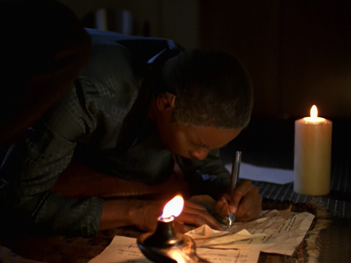 extant_StarTrek_VOY_7x25_7x26-Endgame_0921.jpg
