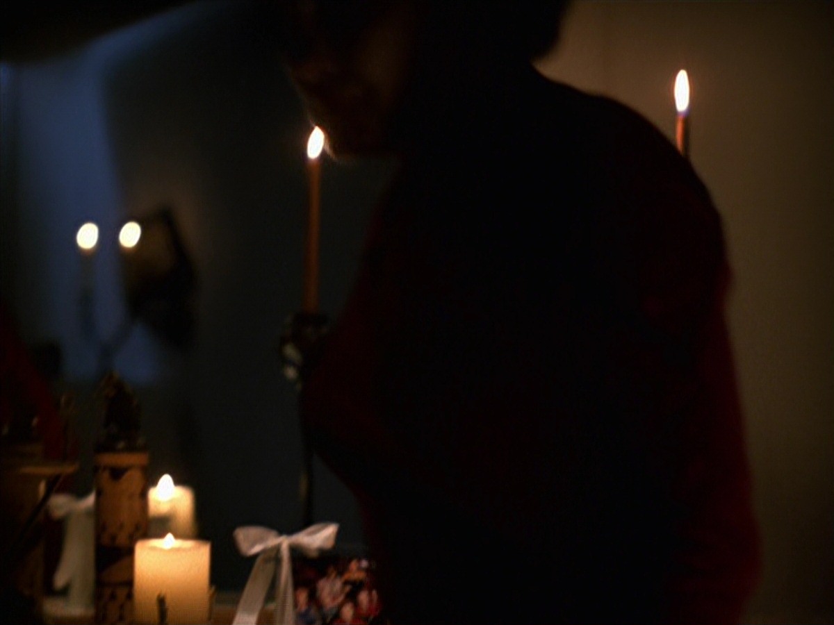 extant_StarTrek_VOY_7x25_7x26-Endgame_0961.jpg