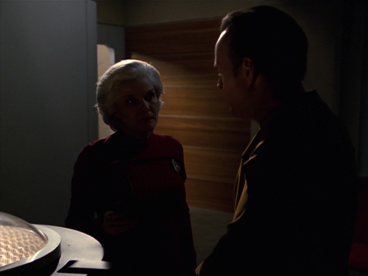 extant_StarTrek_VOY_7x25_7x26-Endgame_1132.jpg