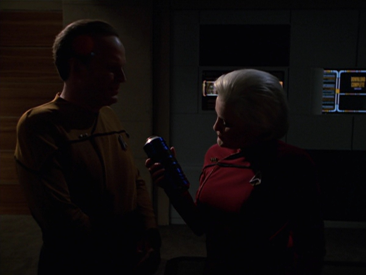 extant_StarTrek_VOY_7x25_7x26-Endgame_1162.jpg