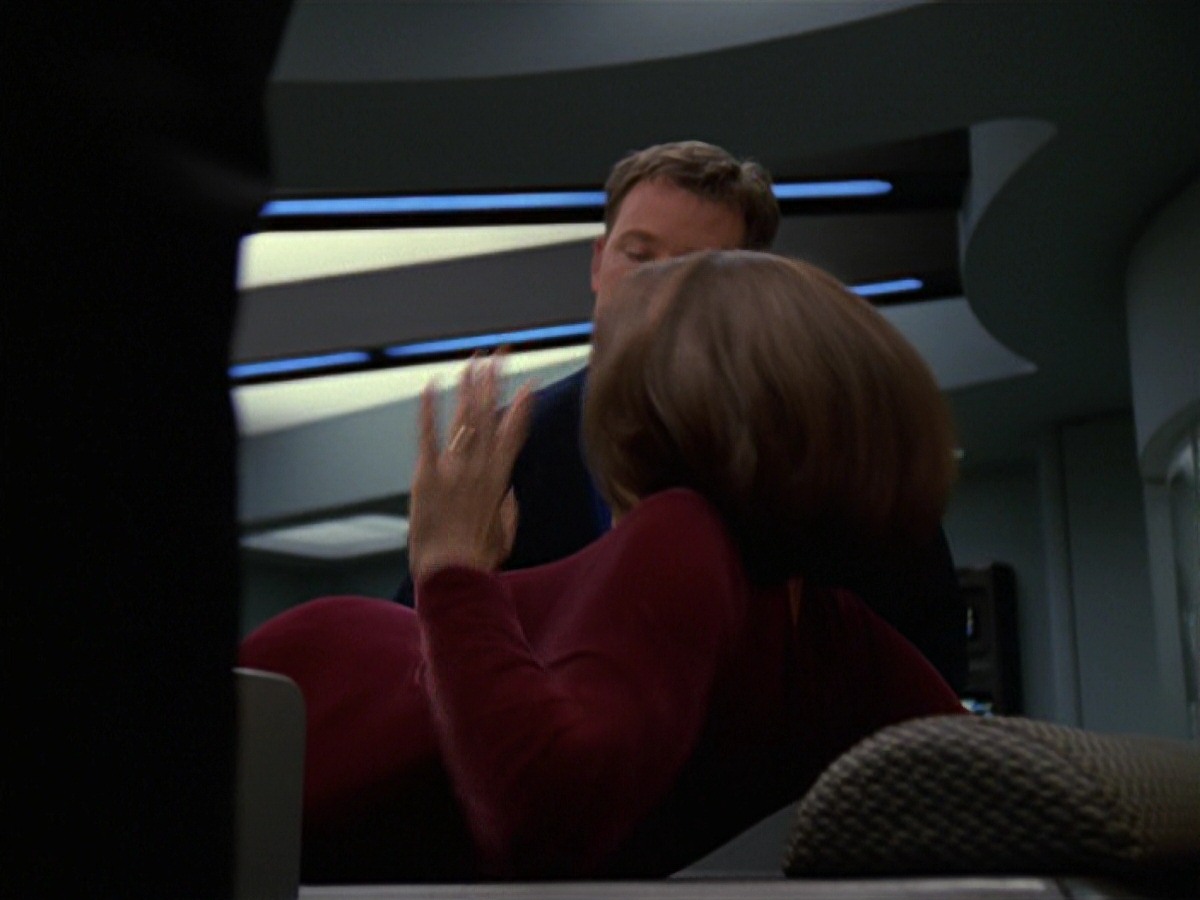 extant_StarTrek_VOY_7x25_7x26-Endgame_1351.jpg