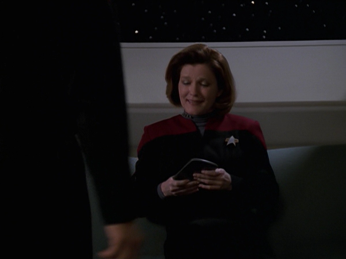 extant_StarTrek_VOY_7x25_7x26-Endgame_1414.jpg