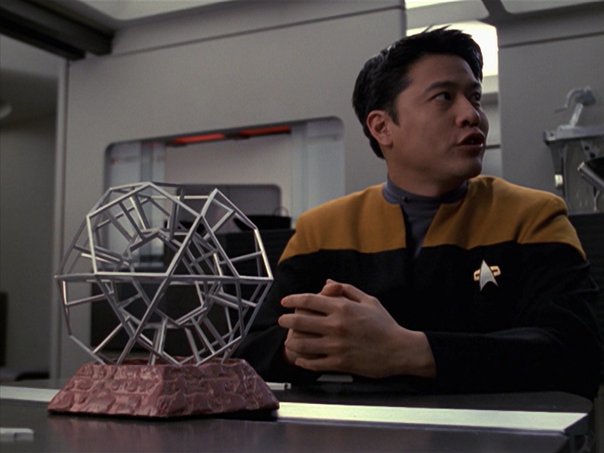 extant_StarTrek_VOY_7x25_7x26-Endgame_1605.jpg