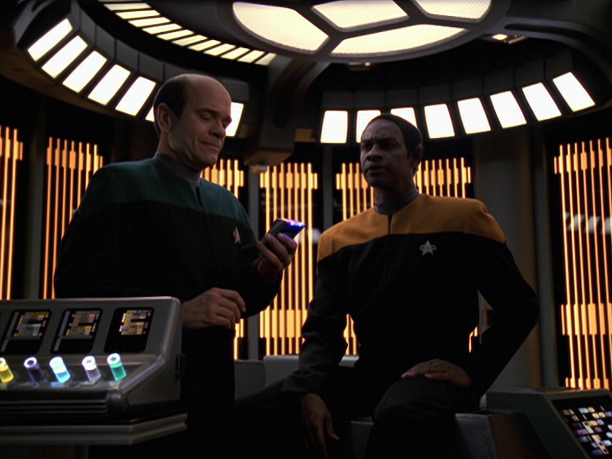 extant_StarTrek_VOY_7x25_7x26-Endgame_1623.jpg