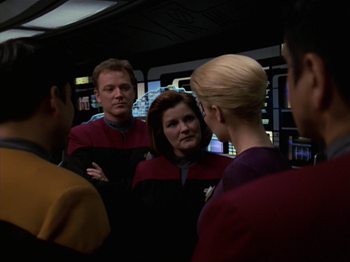 extant_StarTrek_VOY_7x25_7x26-Endgame_1831.jpg