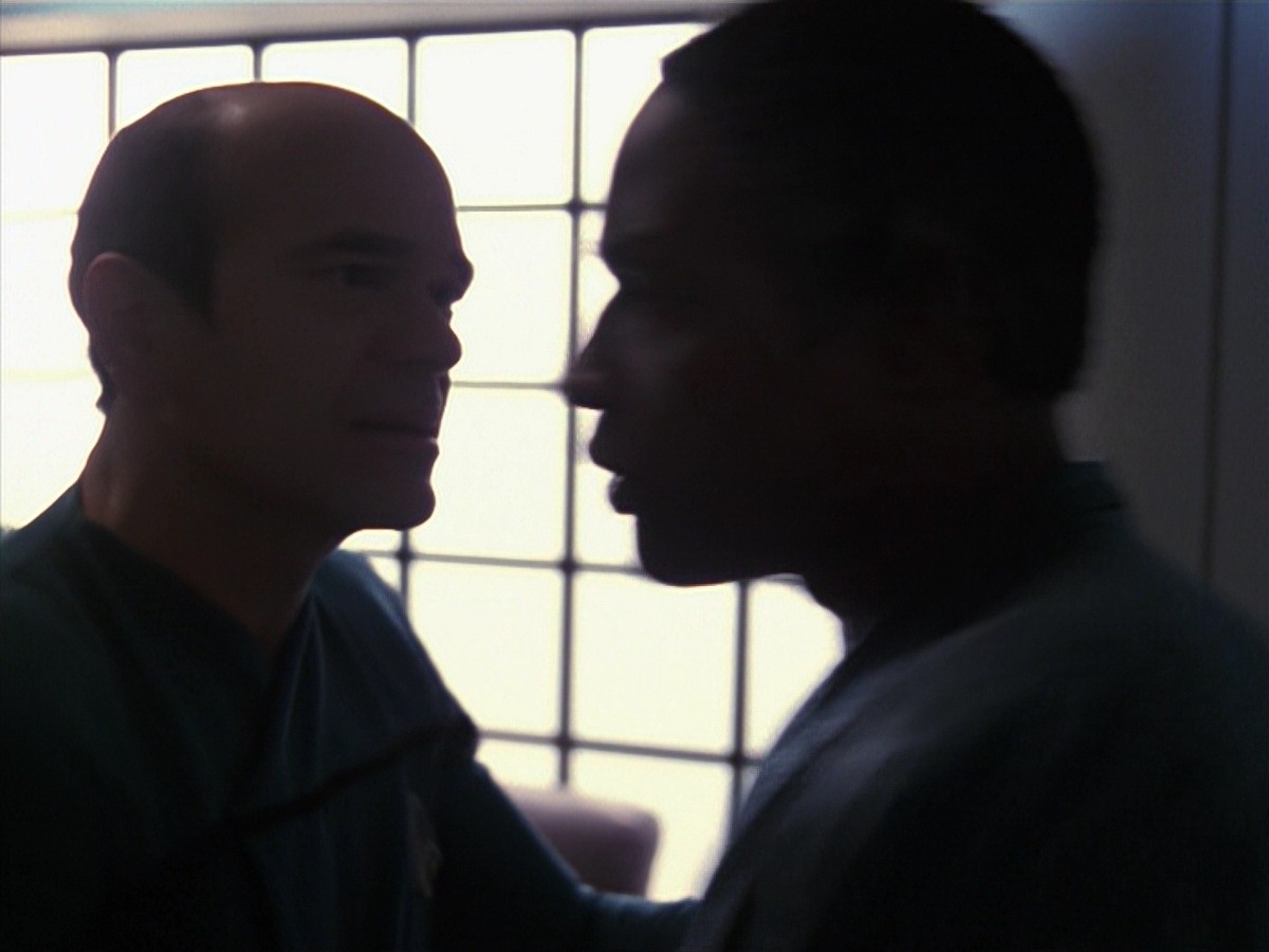 extant_StarTrek_VOY_7x25_7x26-Endgame_1896.jpg