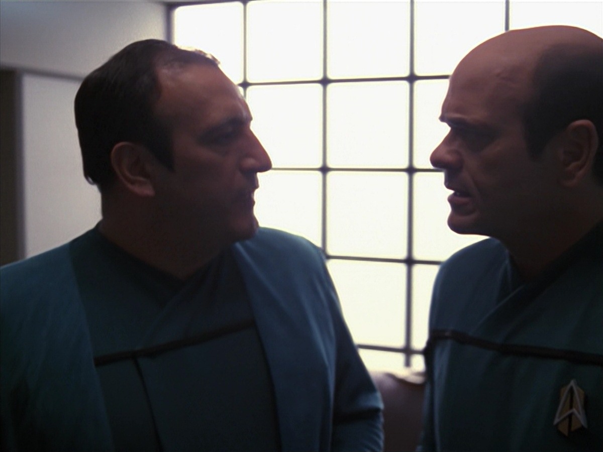 extant_StarTrek_VOY_7x25_7x26-Endgame_1902.jpg