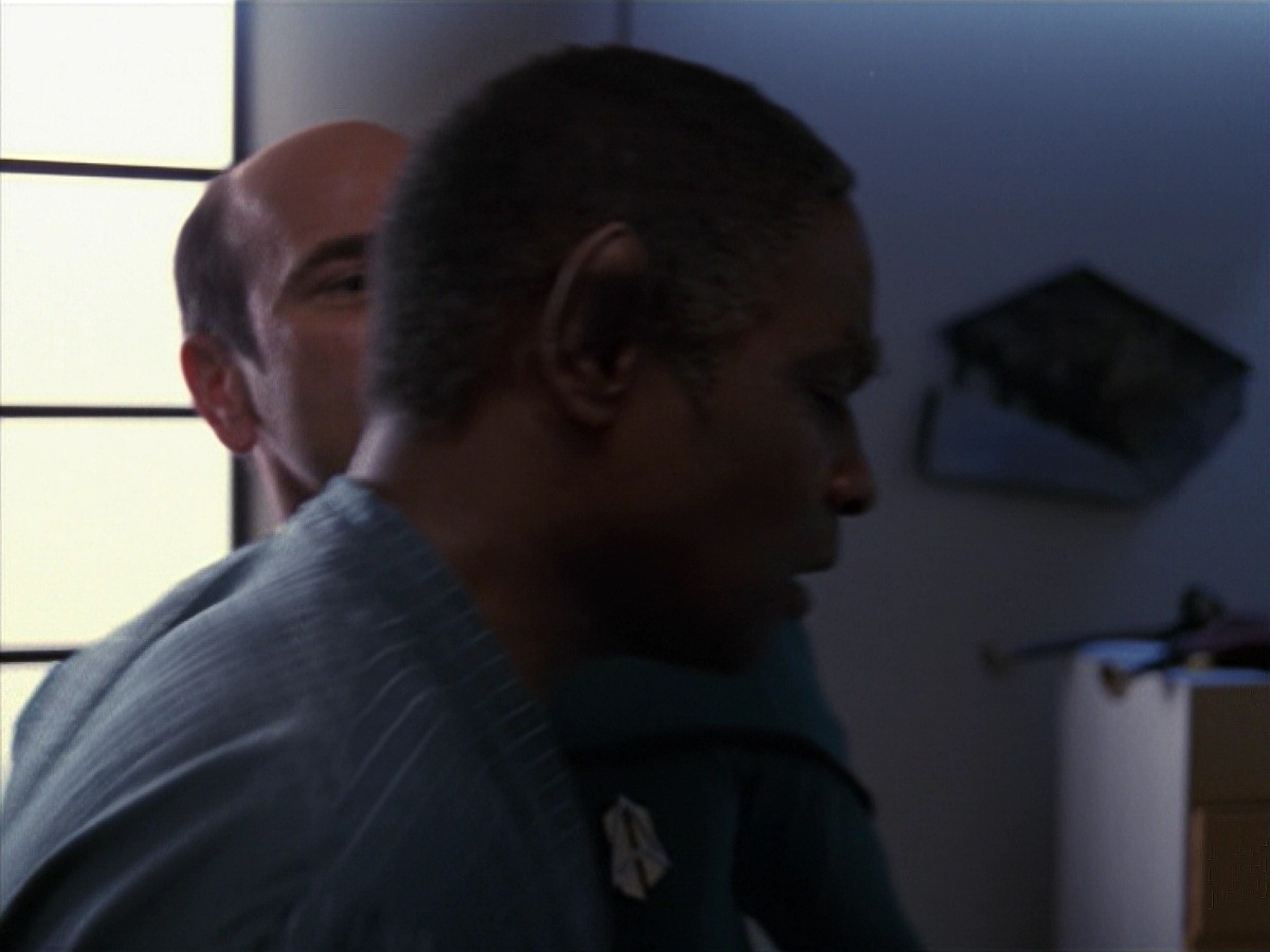 extant_StarTrek_VOY_7x25_7x26-Endgame_1927.jpg