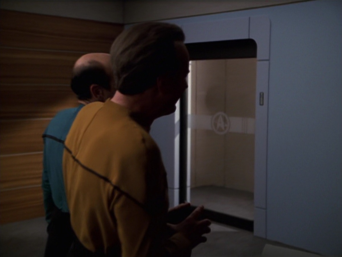 extant_StarTrek_VOY_7x25_7x26-Endgame_2009.jpg