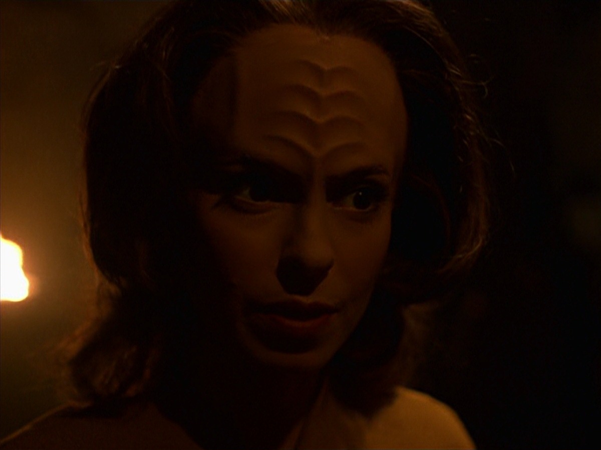 extant_StarTrek_VOY_7x25_7x26-Endgame_2213.jpg