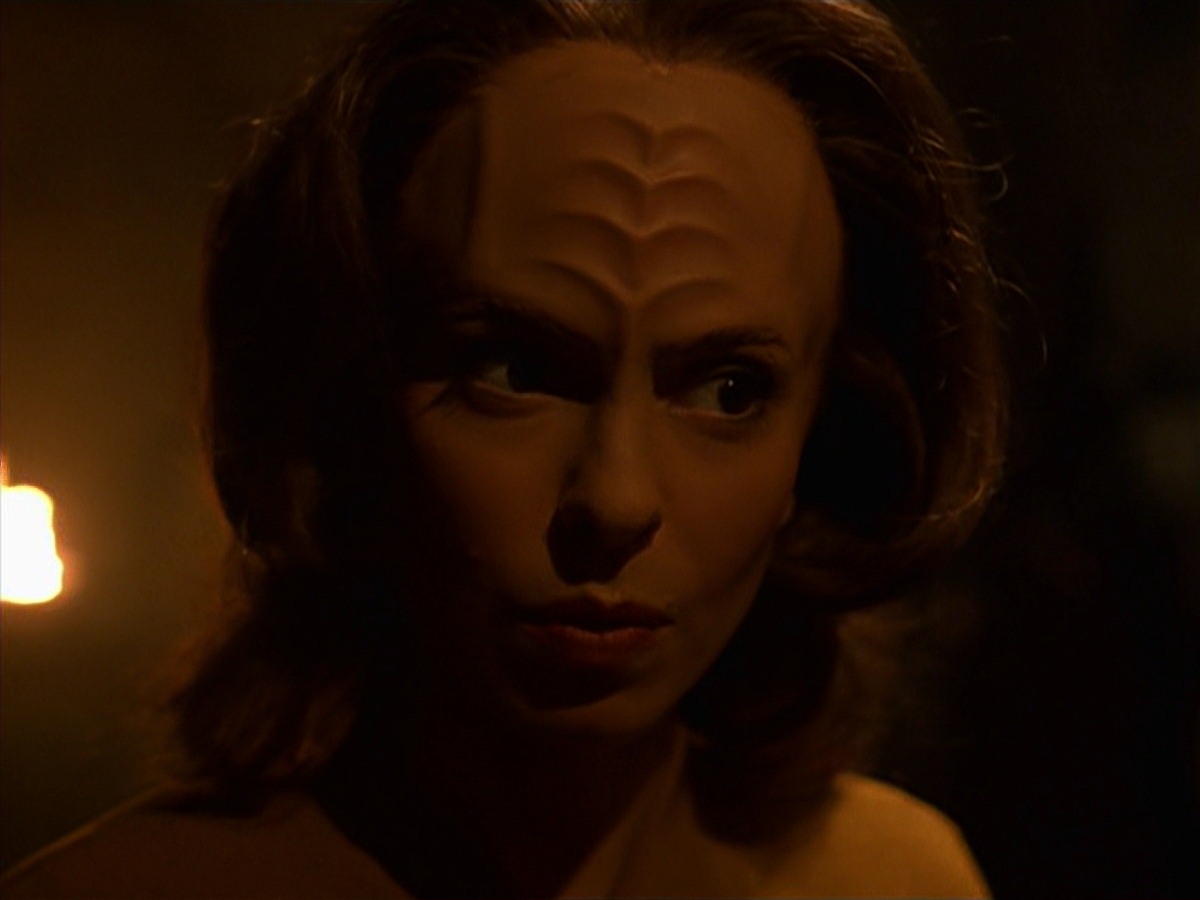 extant_StarTrek_VOY_7x25_7x26-Endgame_2214.jpg
