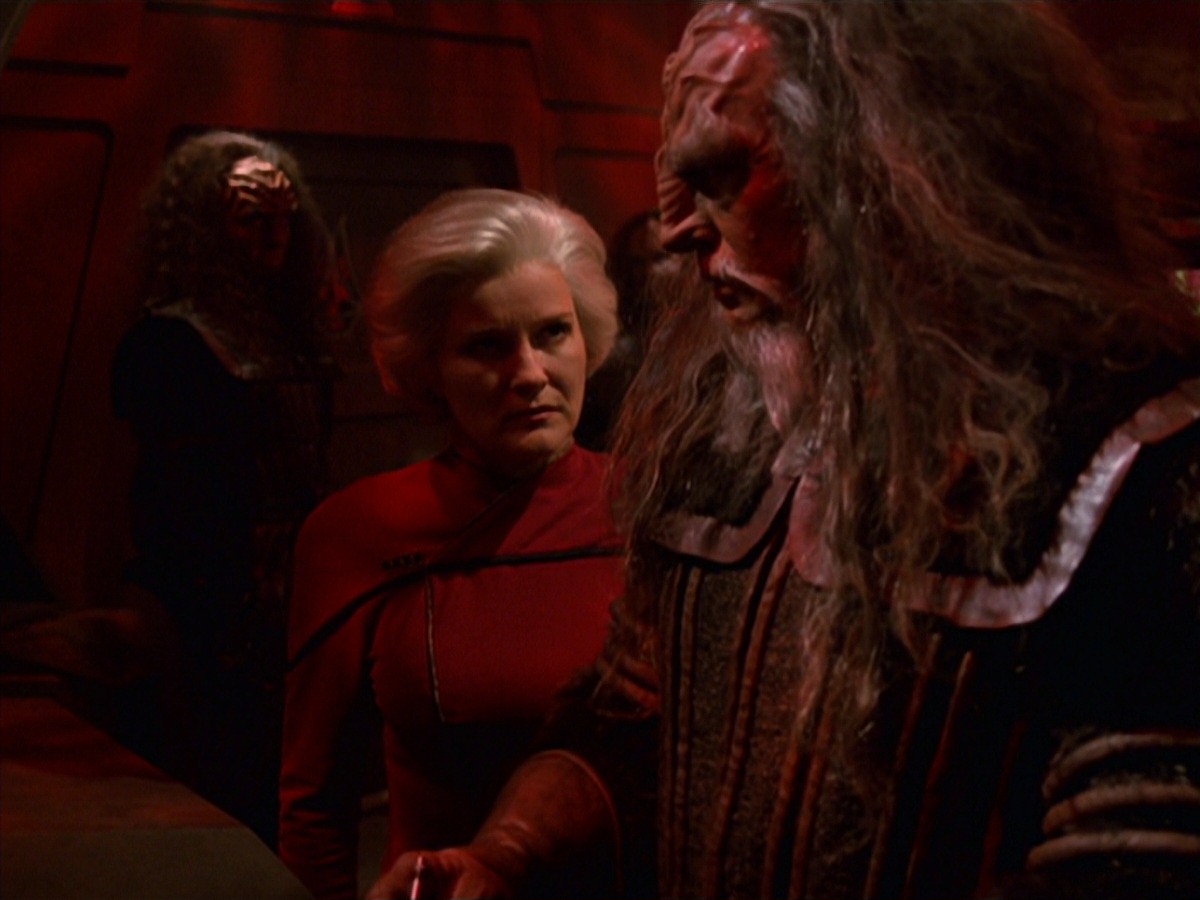 extant_StarTrek_VOY_7x25_7x26-Endgame_2314.jpg