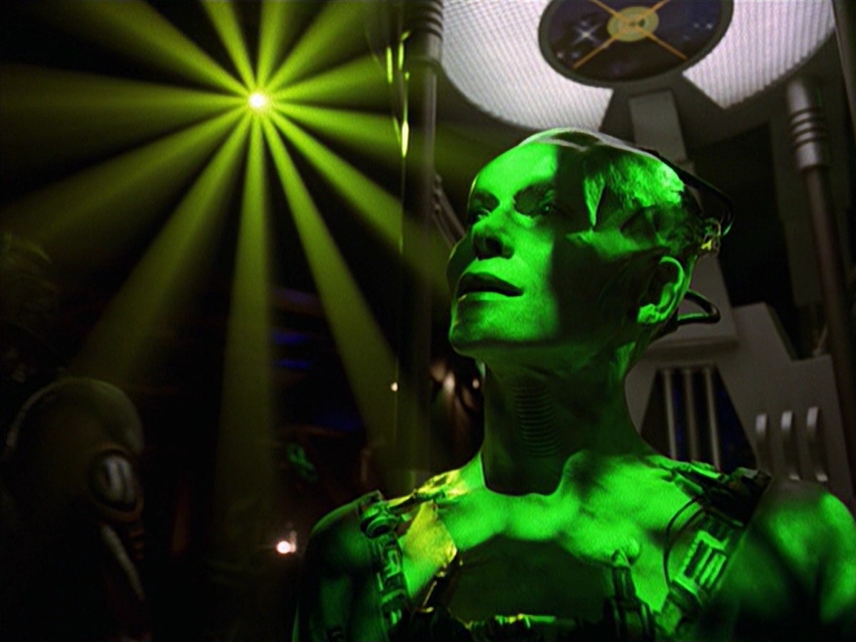 extant_StarTrek_VOY_7x25_7x26-Endgame_2500.jpg