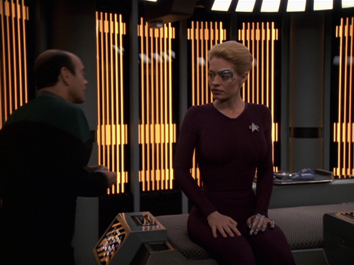 extant_StarTrek_VOY_7x25_7x26-Endgame_2711.jpg