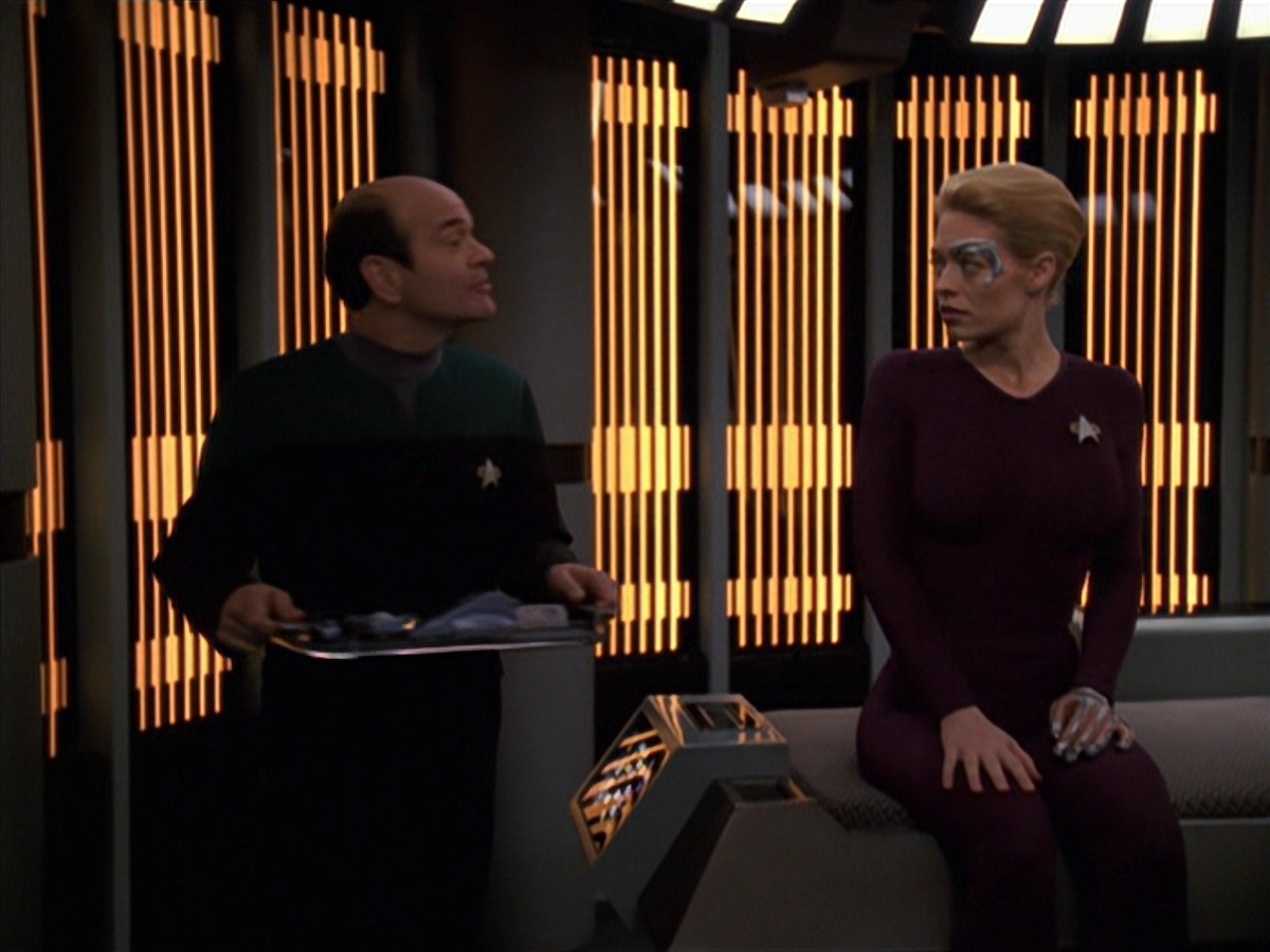 extant_StarTrek_VOY_7x25_7x26-Endgame_2718.jpg