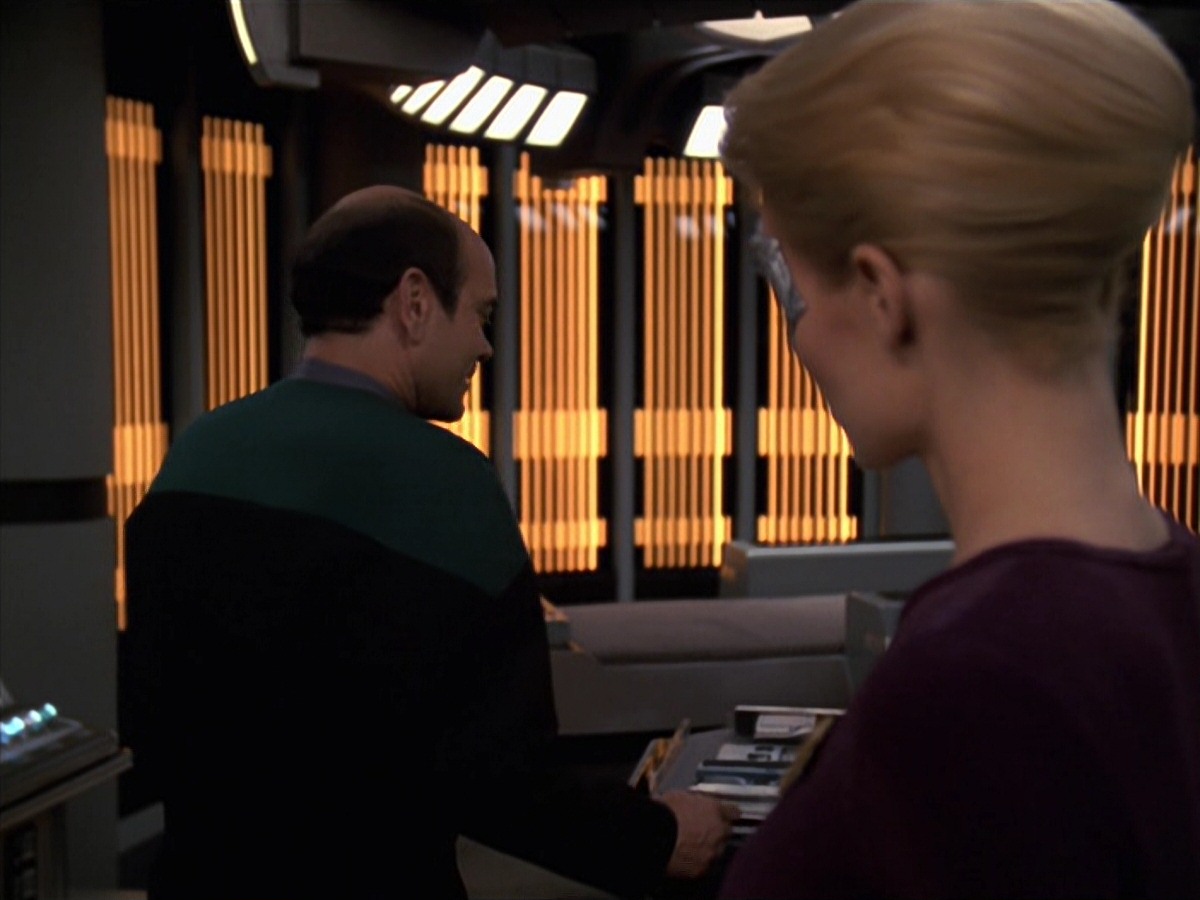 extant_StarTrek_VOY_7x25_7x26-Endgame_2839.jpg
