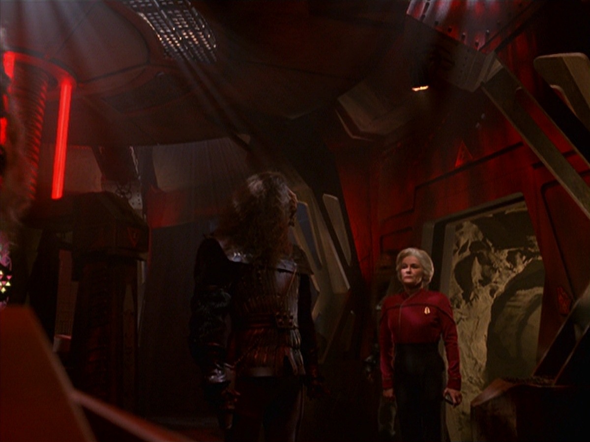extant_StarTrek_VOY_7x25_7x26-Endgame_2876.jpg