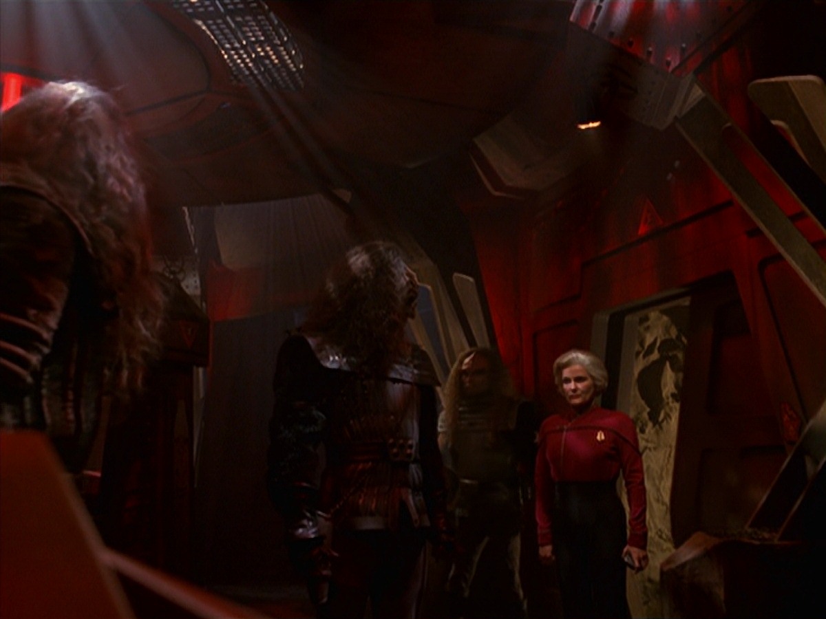 extant_StarTrek_VOY_7x25_7x26-Endgame_2877.jpg