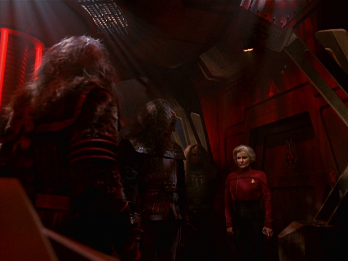 extant_StarTrek_VOY_7x25_7x26-Endgame_2879.jpg