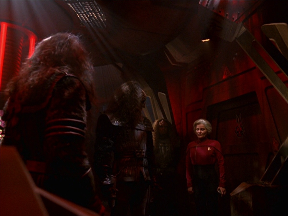 extant_StarTrek_VOY_7x25_7x26-Endgame_2880.jpg