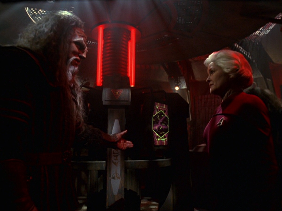 extant_StarTrek_VOY_7x25_7x26-Endgame_2926.jpg