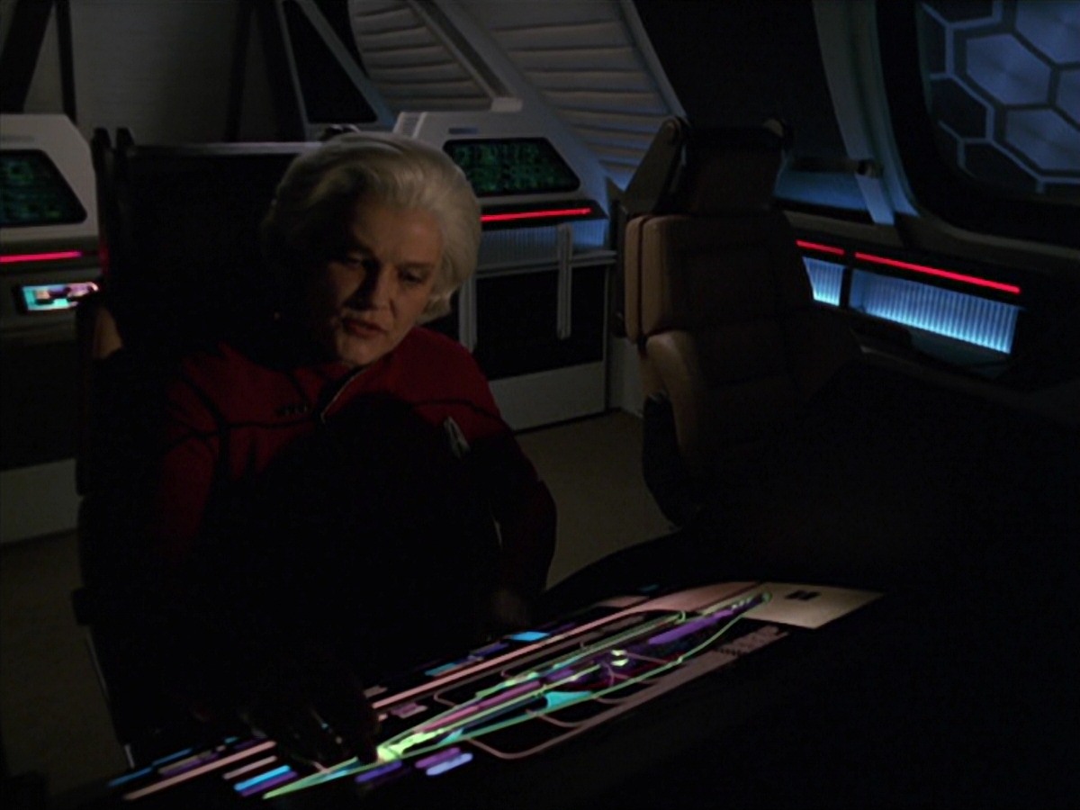 extant_StarTrek_VOY_7x25_7x26-Endgame_2978.jpg