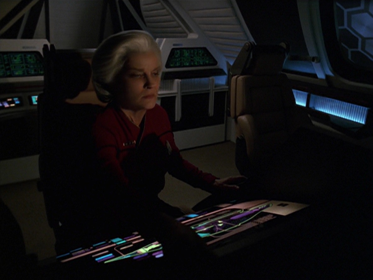 extant_StarTrek_VOY_7x25_7x26-Endgame_3032.jpg