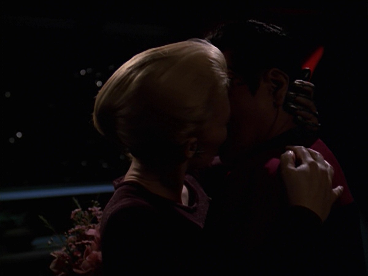 extant_StarTrek_VOY_7x25_7x26-Endgame_3271.jpg