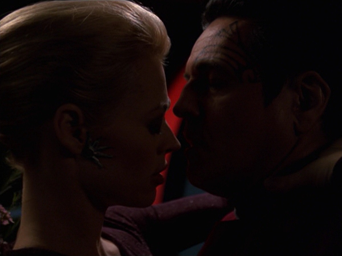 extant_StarTrek_VOY_7x25_7x26-Endgame_3330.jpg