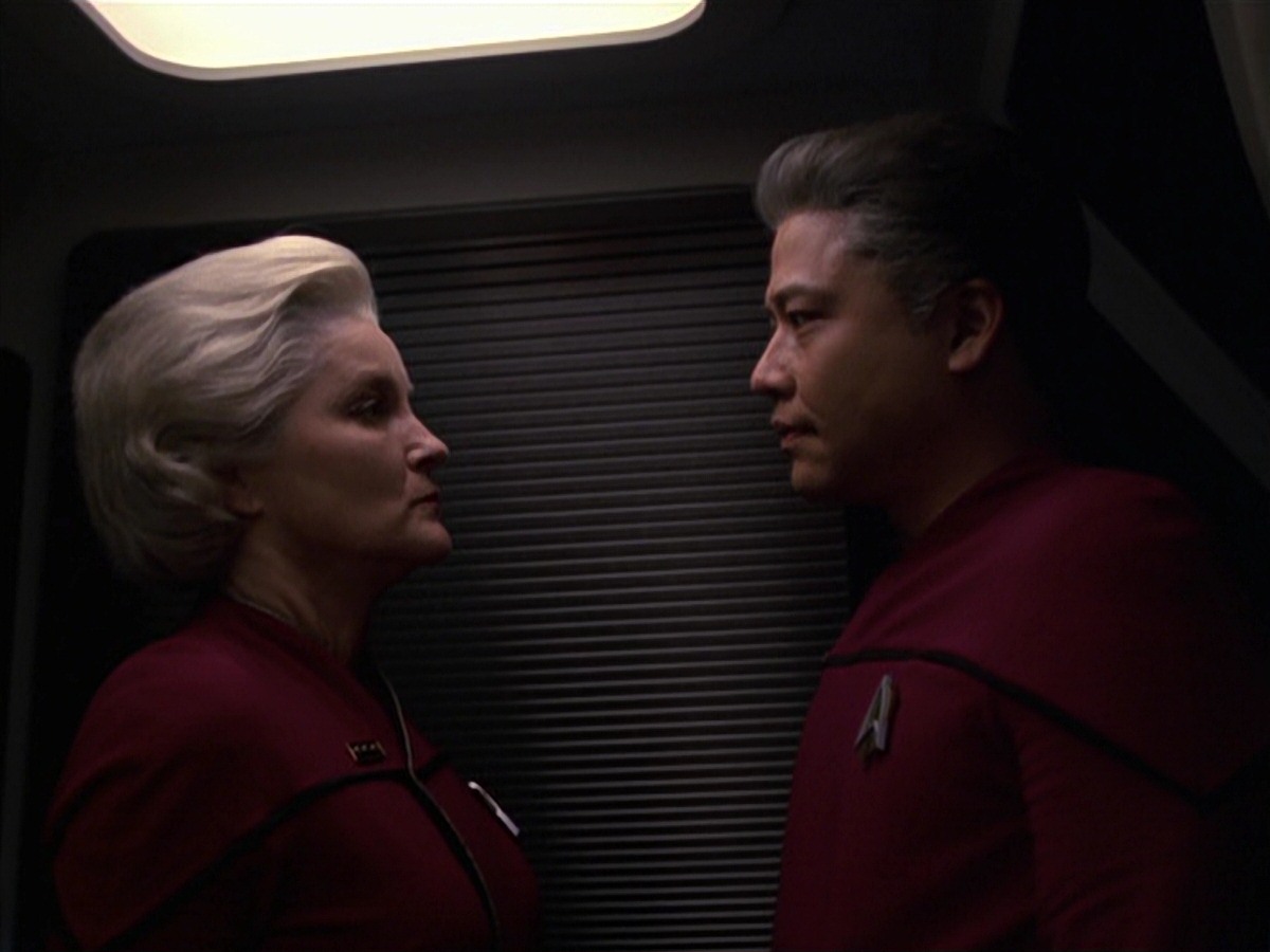 extant_StarTrek_VOY_7x25_7x26-Endgame_3451.jpg
