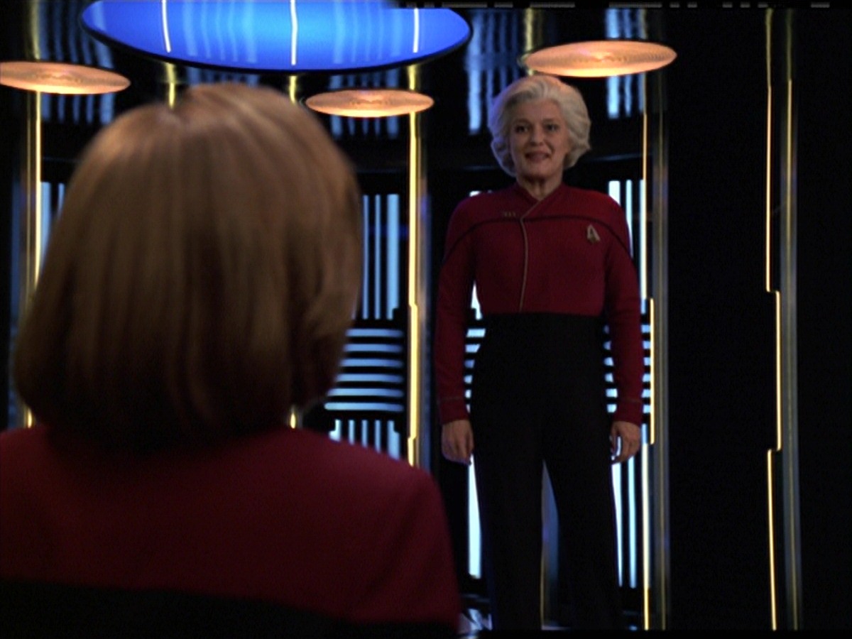 extant_StarTrek_VOY_7x25_7x26-Endgame_3721.jpg