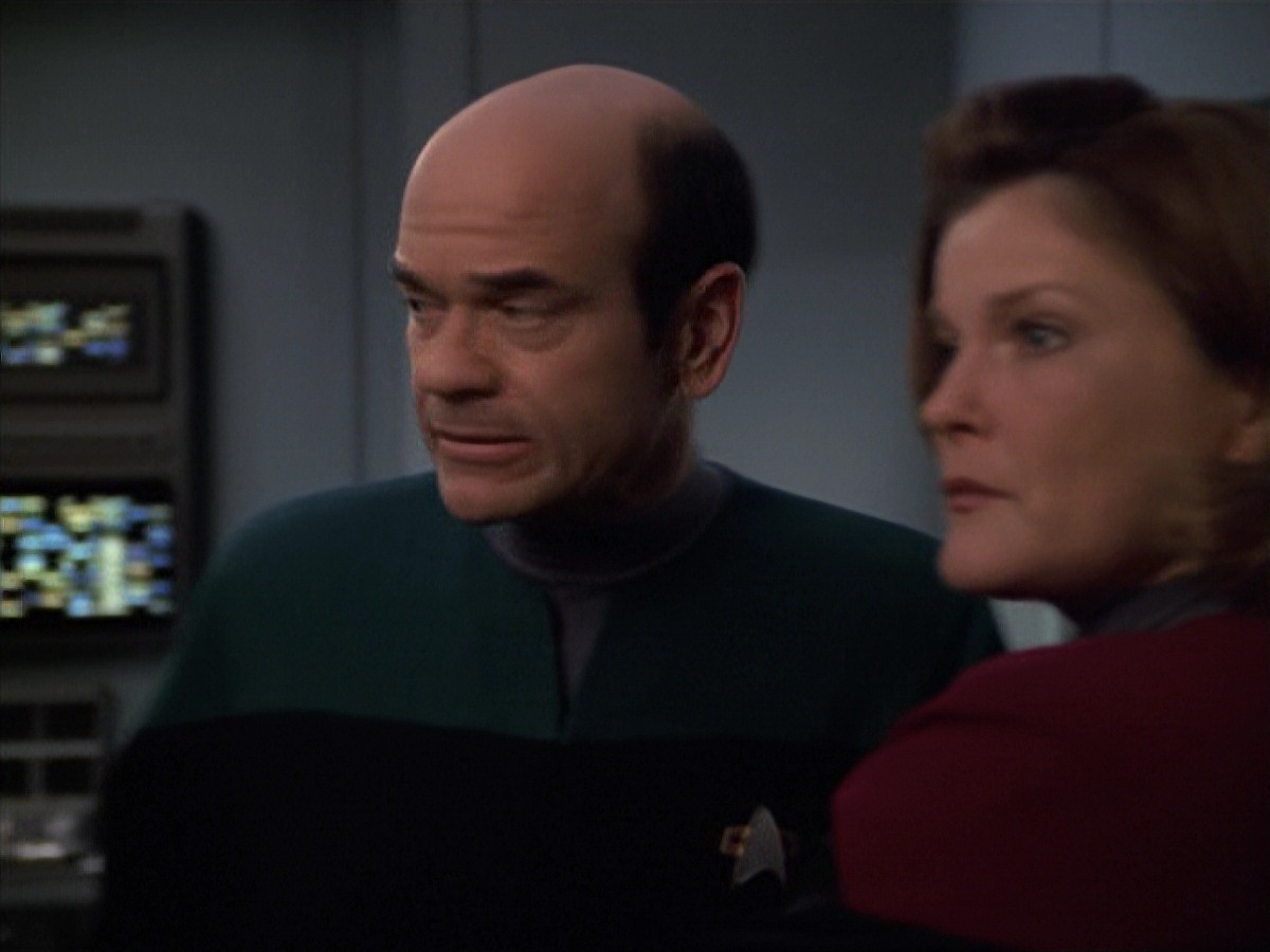 extant_StarTrek_VOY_7x25_7x26-Endgame_4084.jpg