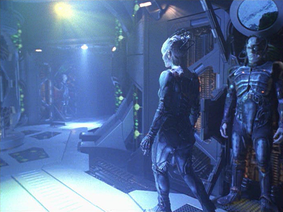 extant_StarTrek_VOY_7x25_7x26-Endgame_4275.jpg