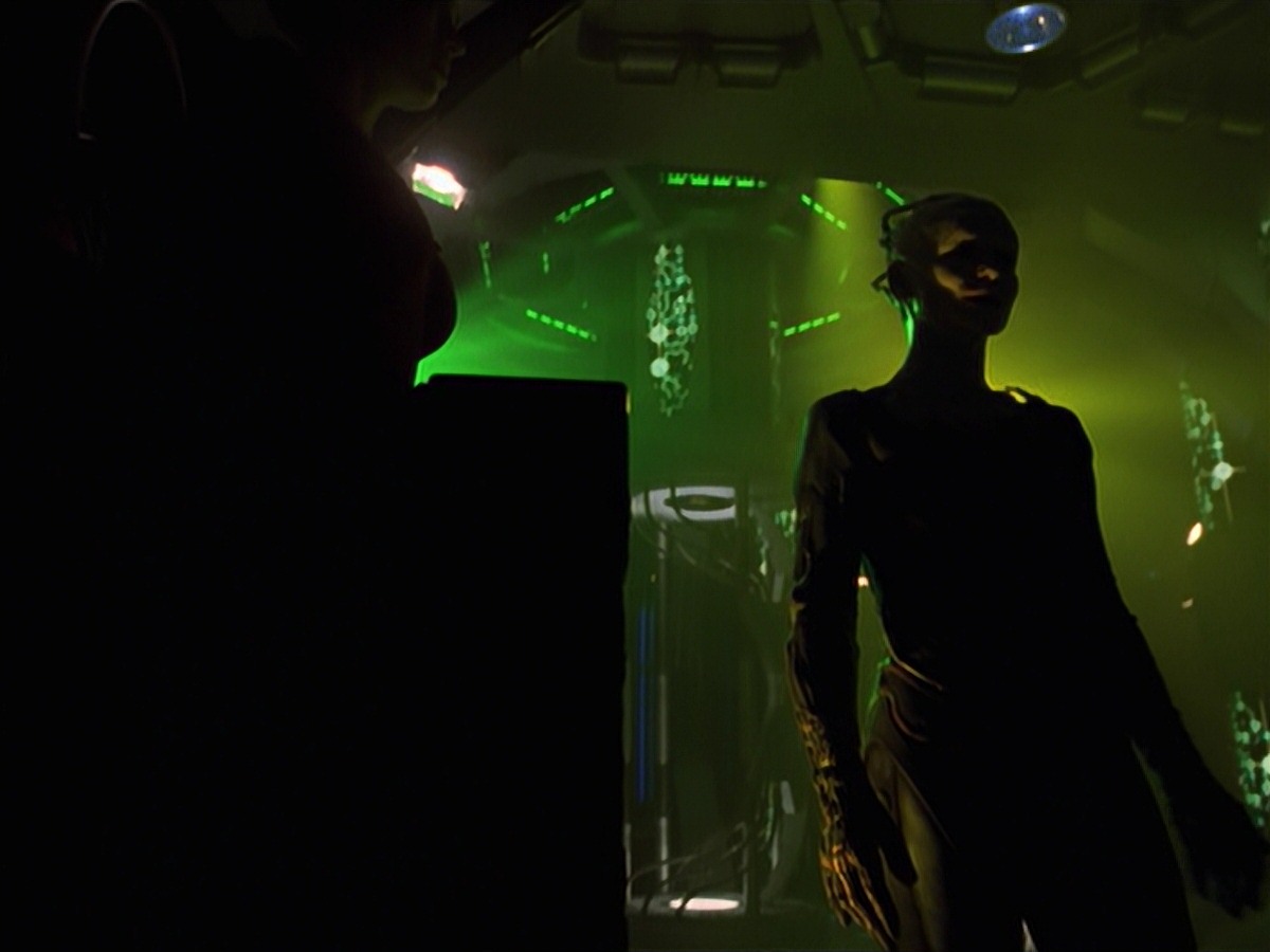 extant_StarTrek_VOY_7x25_7x26-Endgame_4281.jpg