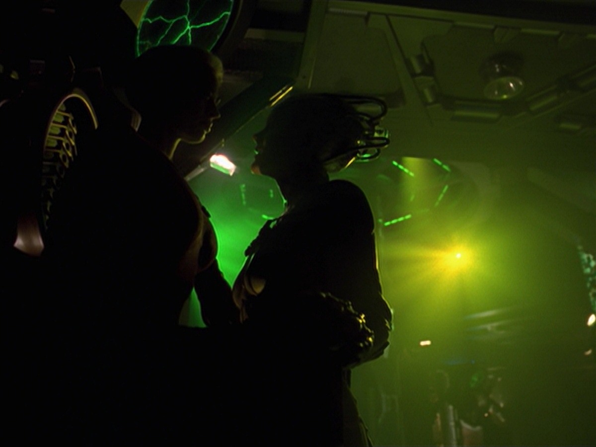 extant_StarTrek_VOY_7x25_7x26-Endgame_4294.jpg