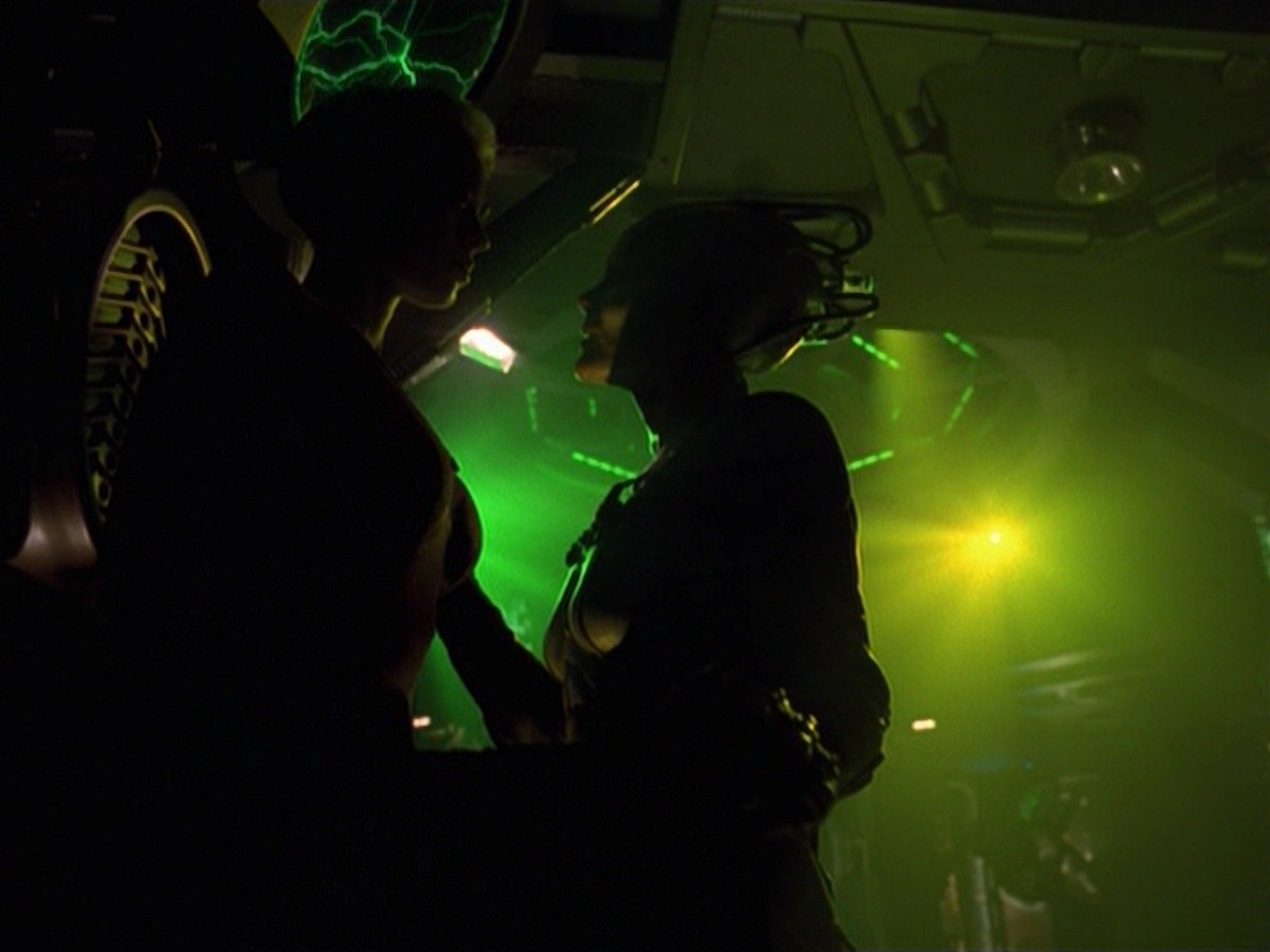 extant_StarTrek_VOY_7x25_7x26-Endgame_4296.jpg