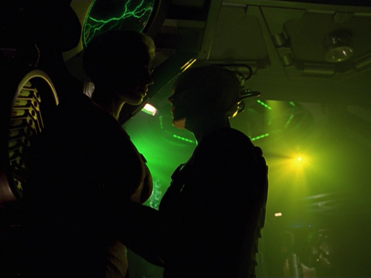extant_StarTrek_VOY_7x25_7x26-Endgame_4303.jpg